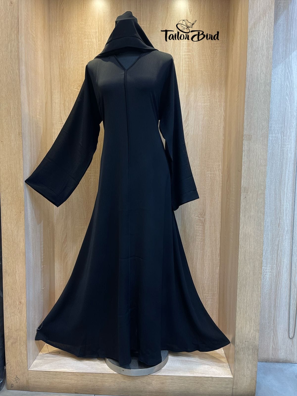 SIGNATURE TOUCH ABAYA 001